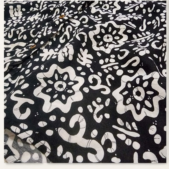 Wild Honey Vintage Tropical Print Button-Up Shirt – 90s/Y2K Rayon Blouse - Picture 3 of 6